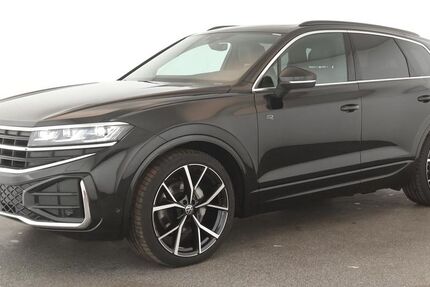 VW Touareg 18.500 km 59.884 &euro; Neuss 41460
