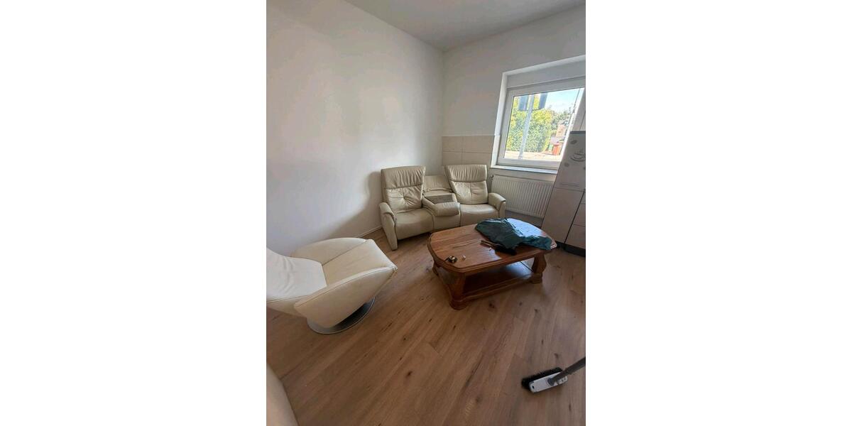 Erdgeschoßwohnung Oberhausen Schmachtendorf - 3 Zimmer, 75 m&sup2;, 750&euro; | Angebot:27549201