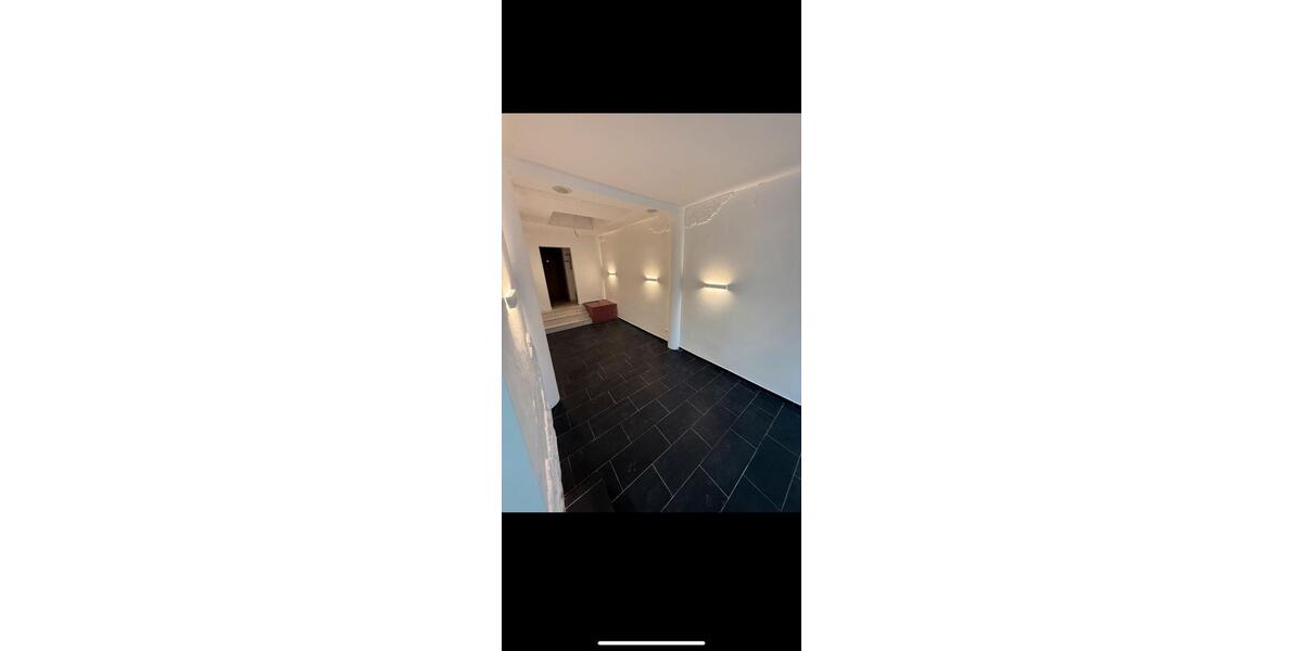 Gewerbeobjekt Solingen Wald - 900&euro; | Angebot:25956895