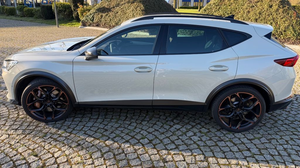 Cupra Formentor 17.800 km 43.000 &euro; Duisburg 47198