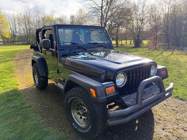 Jeep Wrangler 115.500 km 17.500 &euro; Duisburg 47259