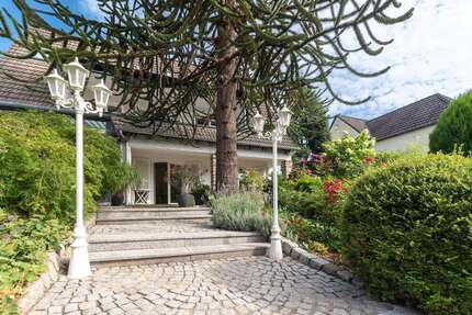 Haus Essen / Heisingen Heisingen - 7 Zimmer, 180 m&sup2;, 1.150.000&euro; | Angebot:27201539