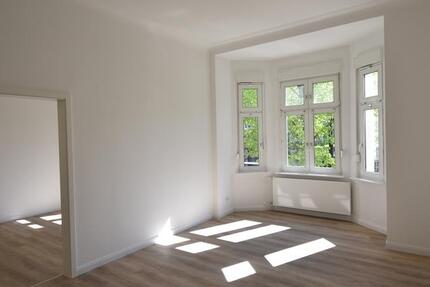 Wohnung Düsseldorf Lörick - 2 Zimmer, 53 m&sup2;, 1.045&euro; | Angebot:26447343