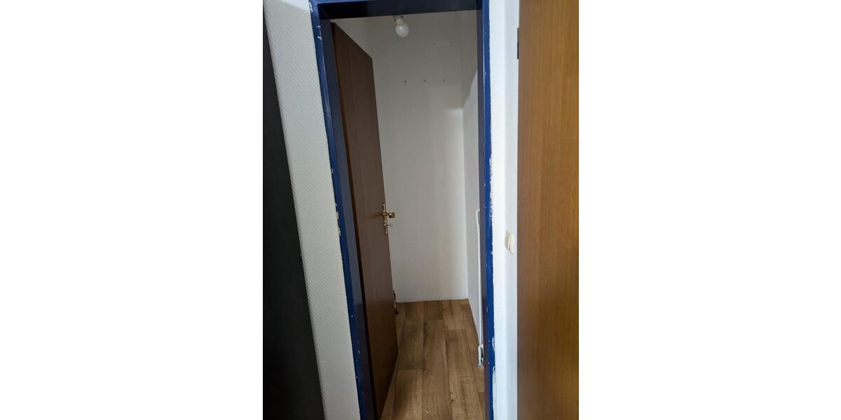 Etagenwohnung Oberhausen - 1 Zimmer, 39 m&sup2;, 650&euro; | Angebot:26093670