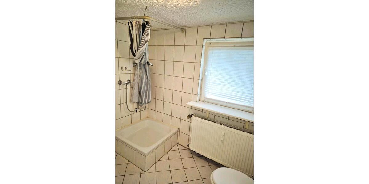 Dachgeschoßwohnung Mülheim an der Ruhr Broich - 2 Zimmer, 52 m&sup2;, 550&euro; | Angebot:27545451