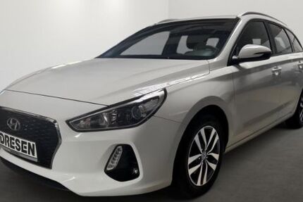 Hyundai i30 84.627 km 12.990 &euro; Neuss 41464