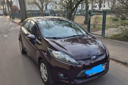 Ford Fiesta 98.000 km 4.500 &euro; Dormagen 41539