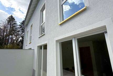 Haus Wuppertal Gemarkung Ronsdorf - 12 Zimmer, 260 m&sup2;, 690.000&euro; | Angebot:25999800