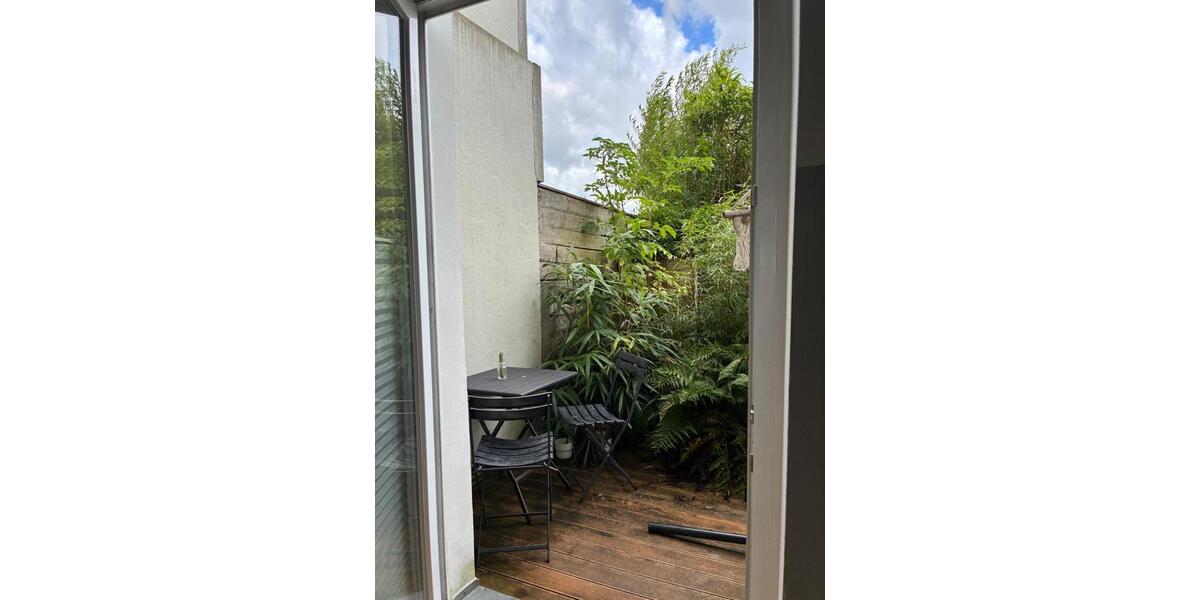Erdgeschoßwohnung Wuppertal Arrenberg - 1 Zimmer, 30 m&sup2;, 415&euro; | Angebot:27535756