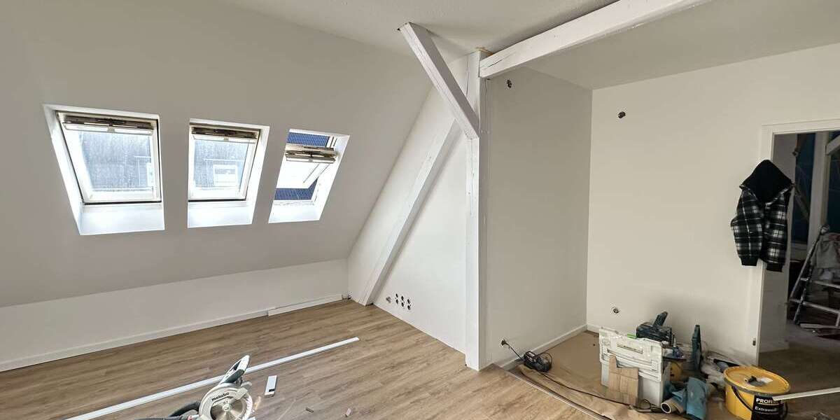 Etagenwohnung Essen Stadtbezirk VI - 2 Zimmer, 65 m&sup2;, 750&euro; | Angebot:25895898