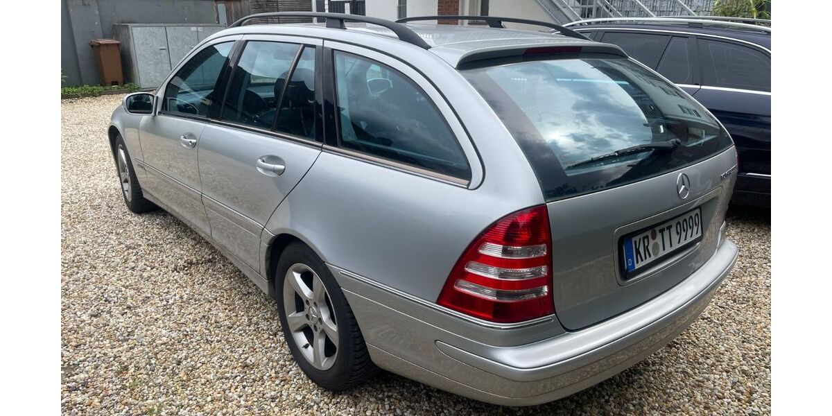 Mercedes-Benz C 180 197.000 km 3.400 &euro; Tönisvorst 47918