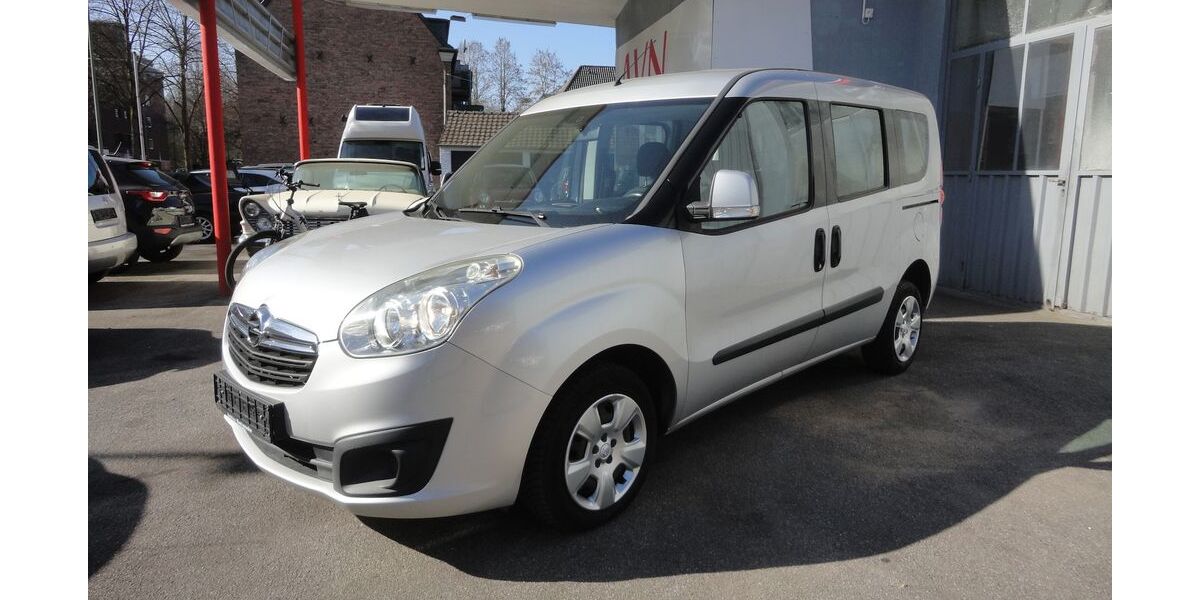 Opel Combo 124.000 km 6.390 &euro; Neuss 41462