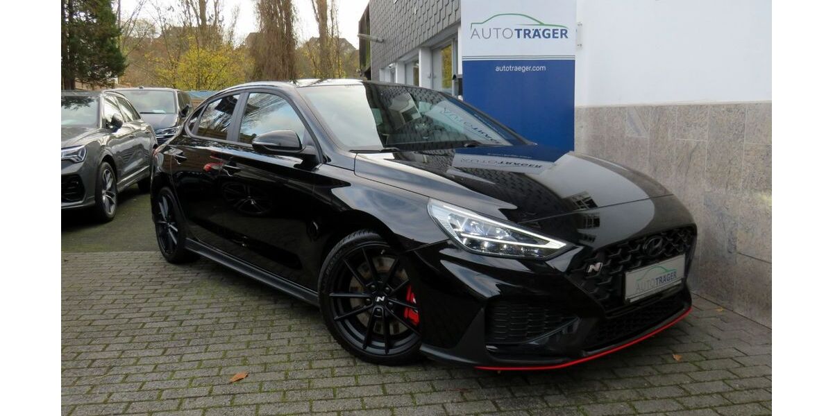 Hyundai i30 52.769 km 29.690 &euro; Wuppertal 42109