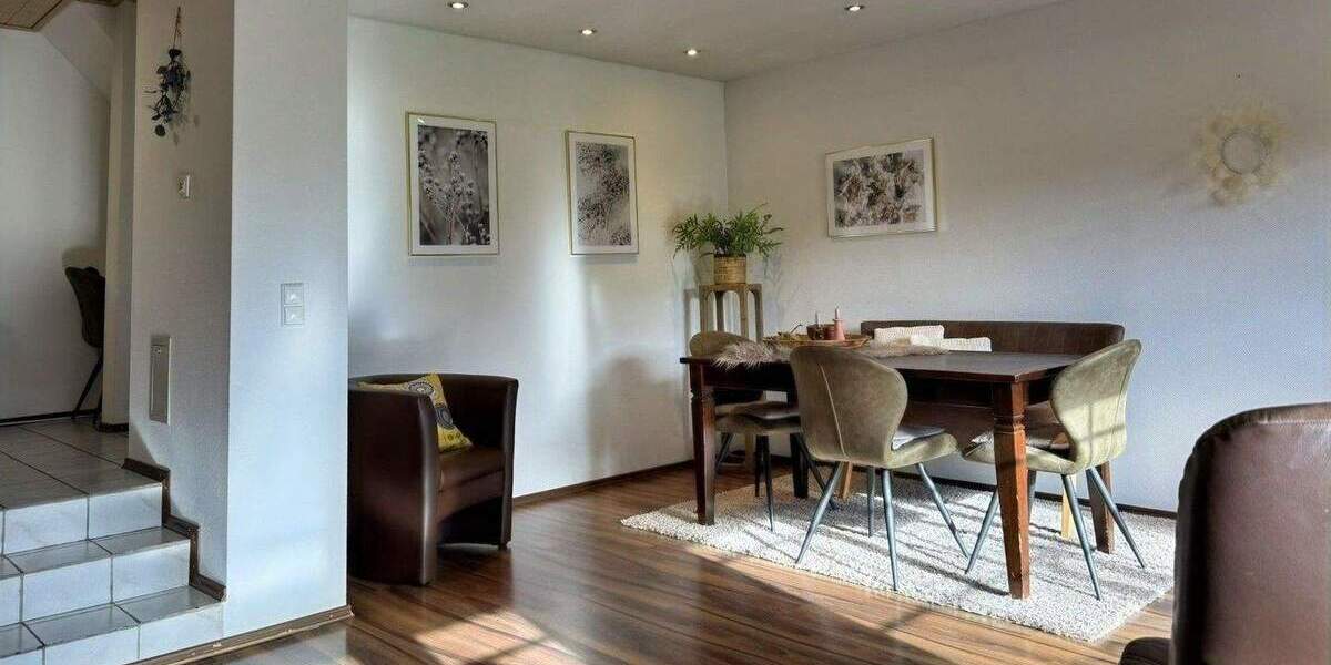 Doppelhaushälfte Mönchengladbach Neuwerk - 4 Zimmer, 111 m&sup2;, 319.000&euro; | Angebot:25744193