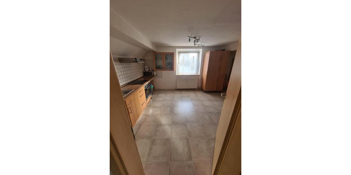 Dachgeschoßwohnung Essen Stadtbezirk V - 2 Zimmer, 50 m&sup2;, 640&euro; | Angebot:25967595