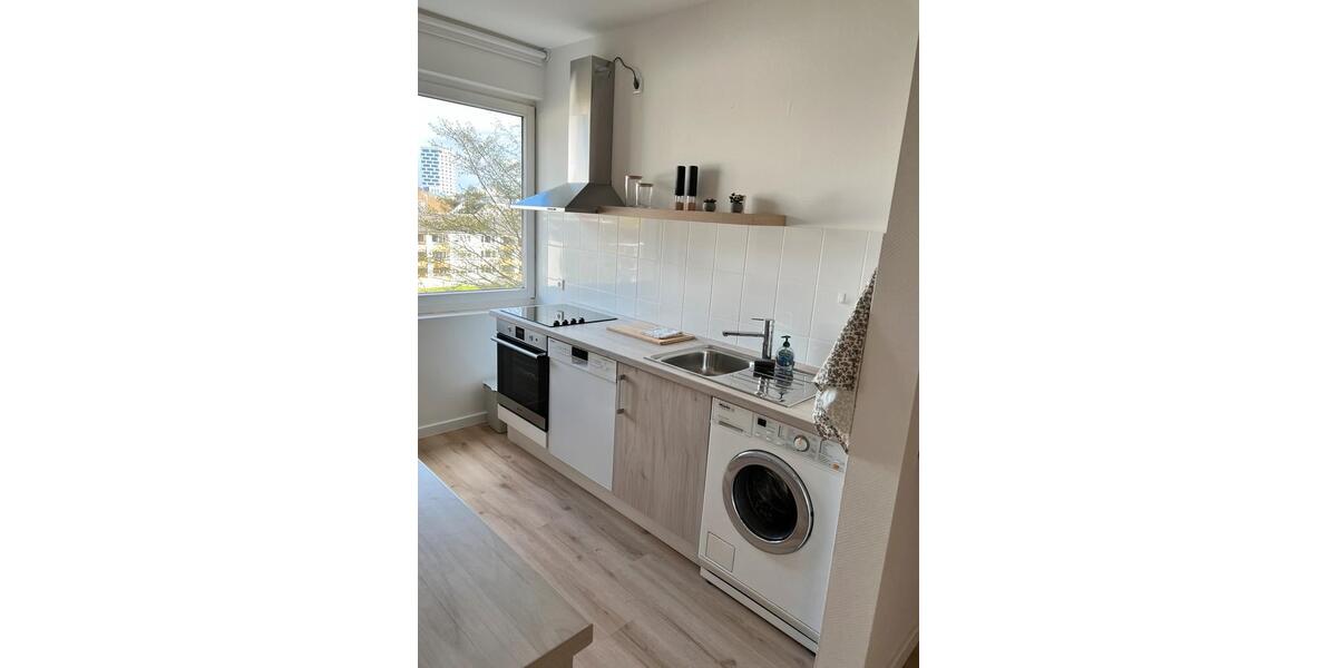 Etagenwohnung Düsseldorf Niederkassel - 2 Zimmer, 60 m&sup2;, 1.850&euro; | Angebot:26374085