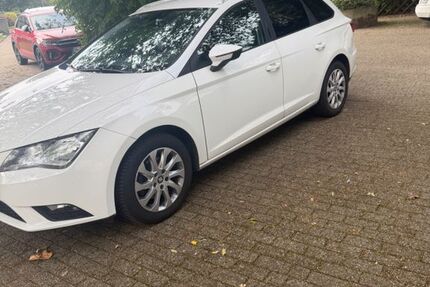 Seat Leon 151.000 km 6.800 &euro; Solingen 42659