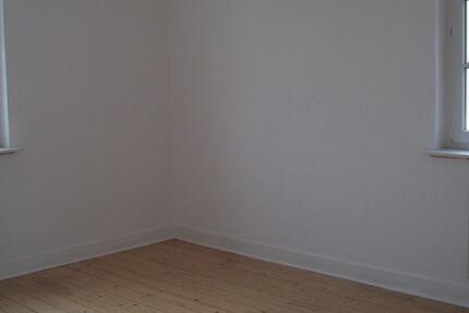 Wohnung Wuppertal Gemarkung Elberfeld - 2 Zimmer, 63 m&sup2;, 500&euro; | Angebot:25982678