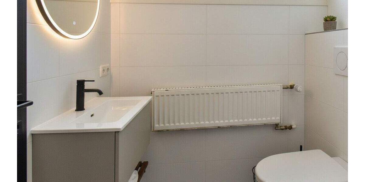 Einfamilienhaus Duisburg / Huckingen Huckingen - 7 Zimmer, 243 m&sup2;, 999.000&euro; | Angebot:25741652