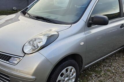 Nissan Micra 175.115 km 1.650 &euro; Solingen 42659