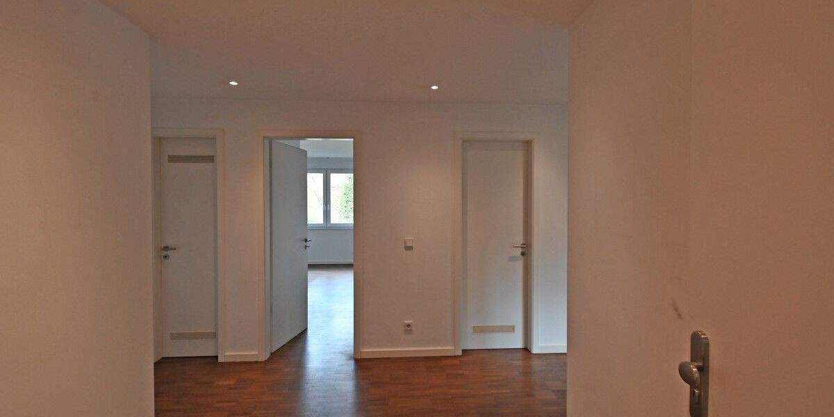 Etagenwohnung Mülheim Menden/Ickten - 4 Zimmer, 134 m&sup2;, 2.100&euro; | Angebot:25834606