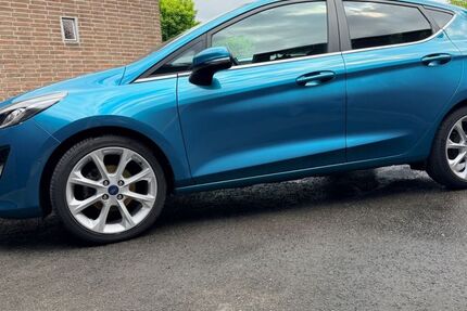 Ford Fiesta 75.800 km 10.590 &euro; Krefeld 47804