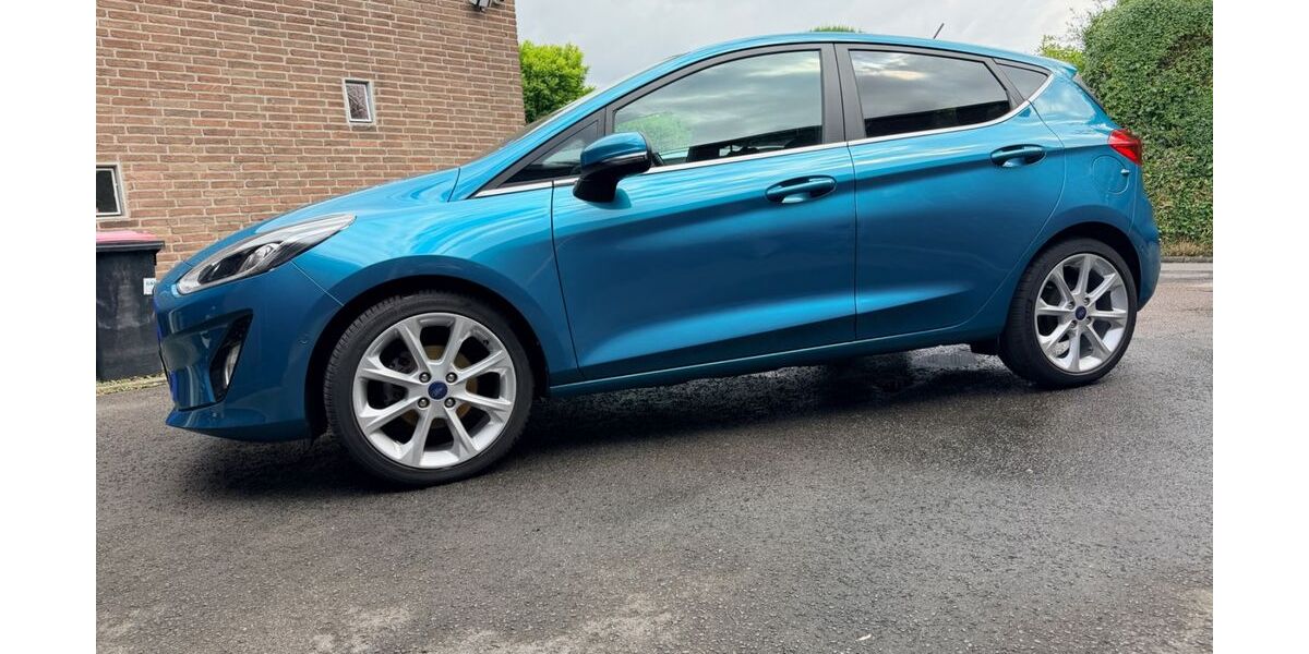 Ford Fiesta 75.800 km 10.590 &euro; Krefeld 47804