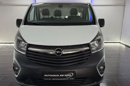 Opel Vivaro 174.153 km 7.799 &euro; Ratingen bei Düsseldorf 40878
