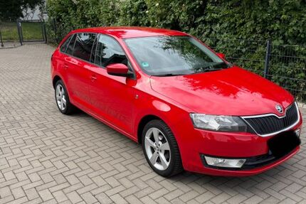 Skoda Rapid 83.582 km 6.800 &euro; Essen 45357