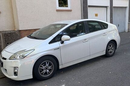Toyota Prius 300.000 km 5.300 &euro; essen 45327