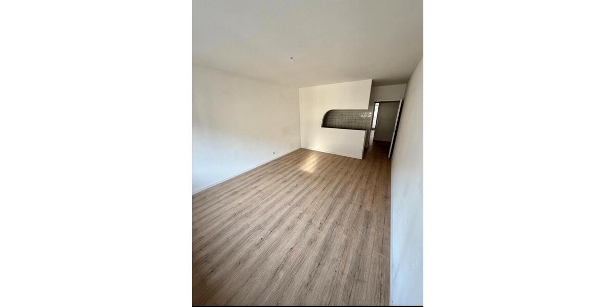 Etagenwohnung Wuppertal Unterbarmen - 2 Zimmer, 45 m&sup2;, 650&euro; | Angebot:25854716