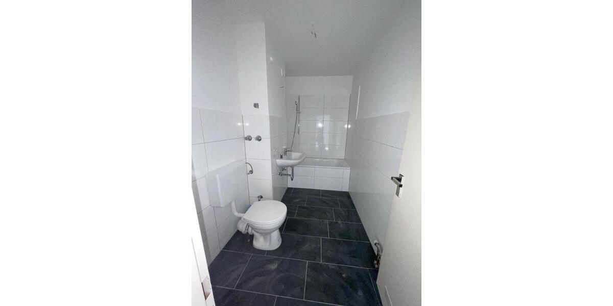 Etagenwohnung Ratingen Tiefenbroich - 2 Zimmer, 66 m&sup2;, 715&euro; | Angebot:26184258