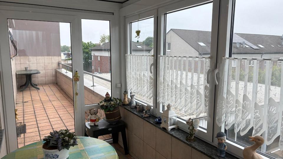 Etagenwohnung Oberhausen - 2.5 Zimmer, 76 m&sup2;, 149.000&euro; | Angebot:27180939