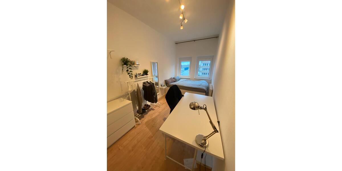 Etagenwohnung Düsseldorf Oberbilk - 1 Zimmer, 13 m&sup2;, 625&euro; | Angebot:26414571