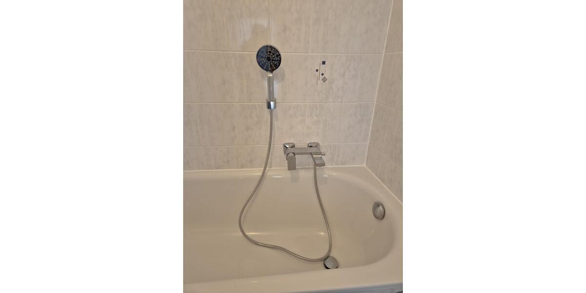 Etagenwohnung Krefeld Benrad - 2 Zimmer, 61 m&sup2;, 139.000&euro; | Angebot:27456097