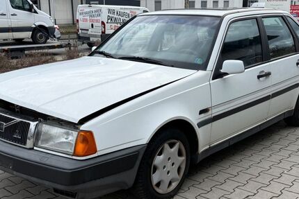 Volvo 440 98.000 km 1.200 &euro; Gelsenkrichen 45884