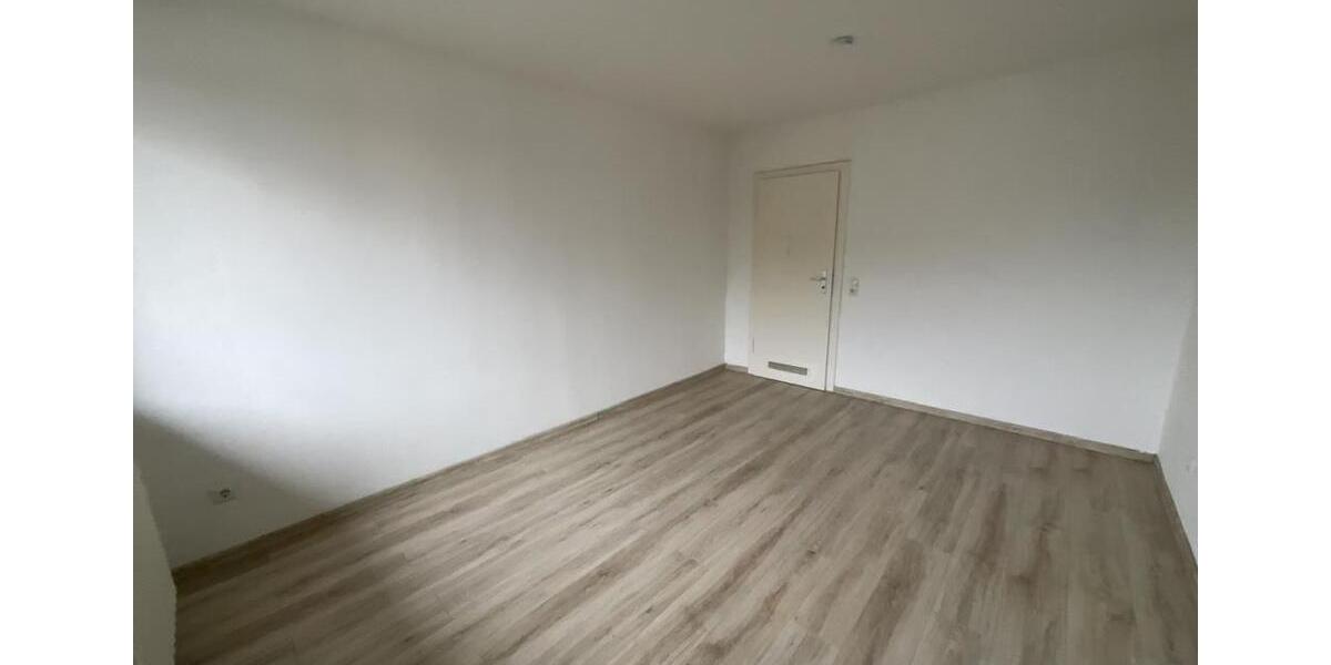 Etagenwohnung Duisburg Duisburg-Mitte - 3 Zimmer, 59 m&sup2;, 609&euro; | Angebot:24301867
