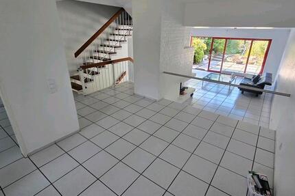Haus Tönisvorst - 4 Zimmer, 128 m&sup2;, 419.000&euro; | Angebot:27204241