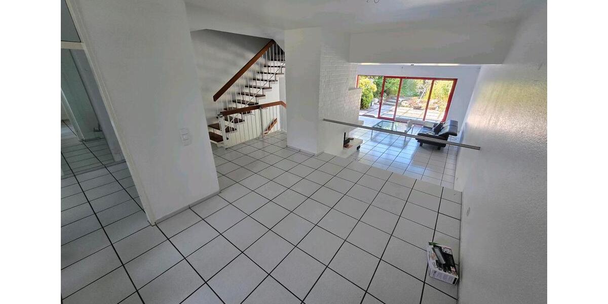 Reihenhaus Tönisvorst - 4 Zimmer, 128 m&sup2;, 419.000&euro; | Angebot:27204241