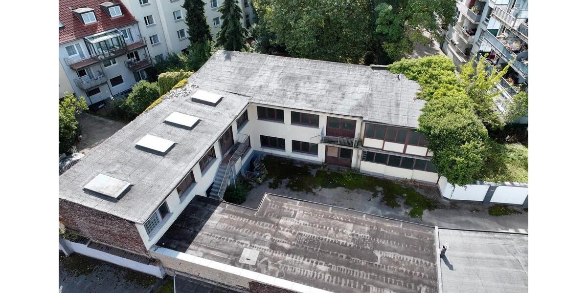 Einfamilienhaus Essen Stadtbezirk III - 19 Zimmer, 835 m&sup2;, 1.150.000&euro; | Angebot:27464581