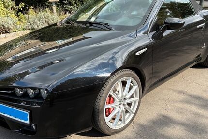 Alfa Romeo Spider 93.057 km 21.990 &euro; Düsseldorf 40213