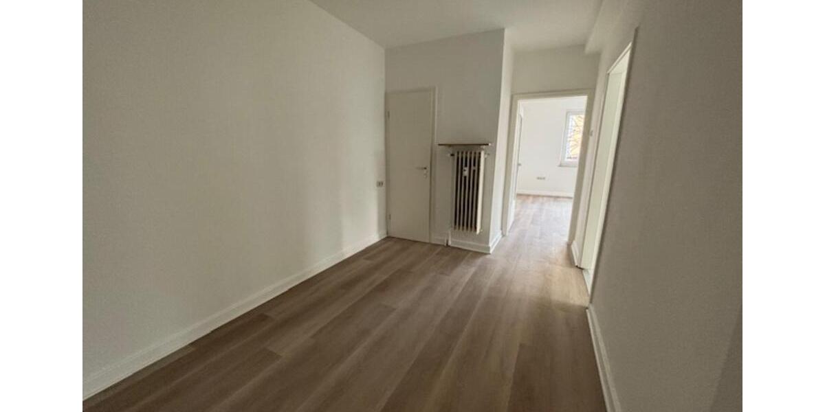 Etagenwohnung Essen Stadtbezirk II - 2 Zimmer, 63 m&sup2;, 690&euro; | Angebot:25749528