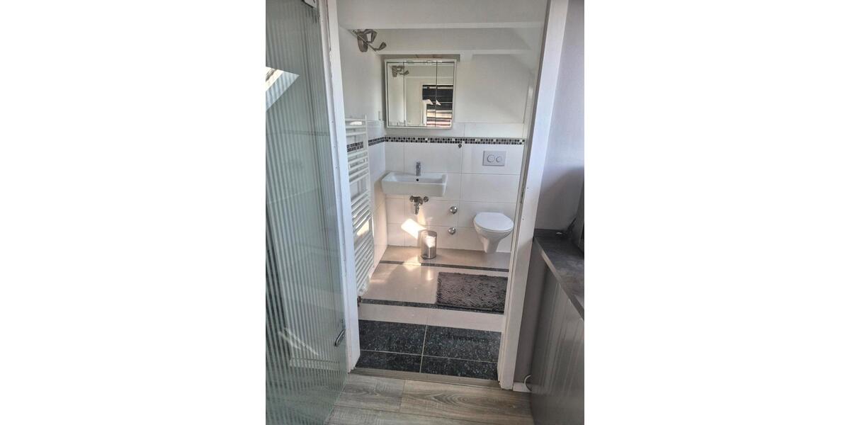 Etagenwohnung Mettmann - 1 Zimmer, 40 m&sup2;, 650&euro; | Angebot:25647871