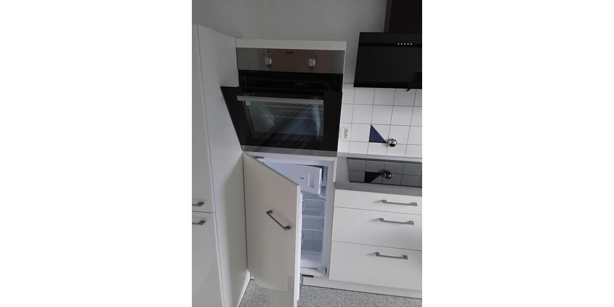 Dachgeschoßwohnung Essen Stadtbezirk III - 2.5 Zimmer, 70 m&sup2;, 650&euro; | Angebot:25055788