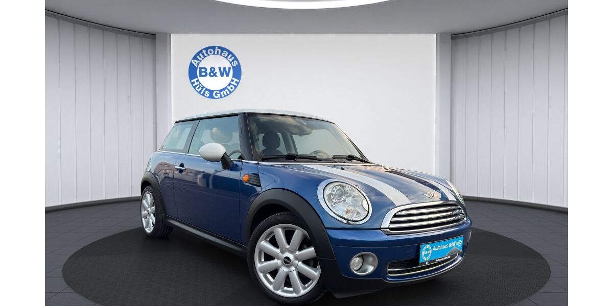 Mini Cooper Clubman 127.263 km 4.999 &euro; Krefeld 47805