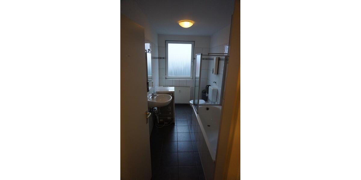 Dachgeschoßwohnung Essen Stadtbezirk III - 3 Zimmer, 70 m&sup2;, 150.000&euro; | Angebot:27189130