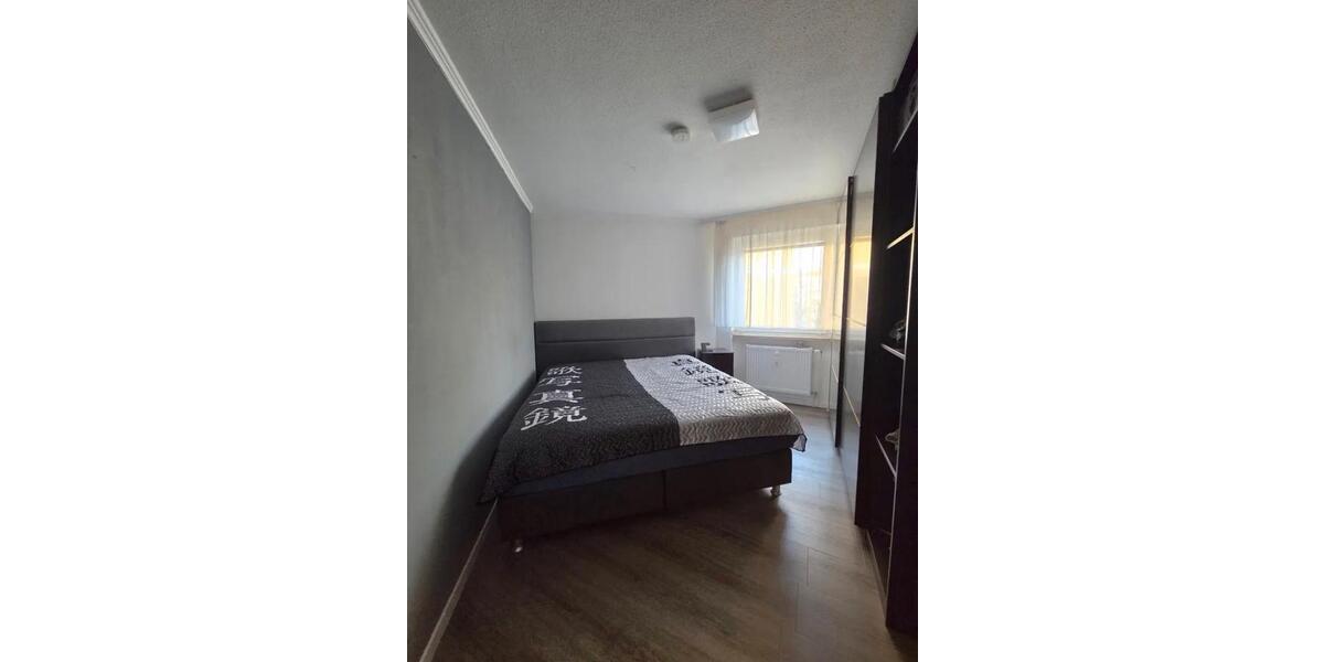 Etagenwohnung Remscheid - 4 Zimmer, 97 m&sup2;, 230.000&euro; | Angebot:27071952