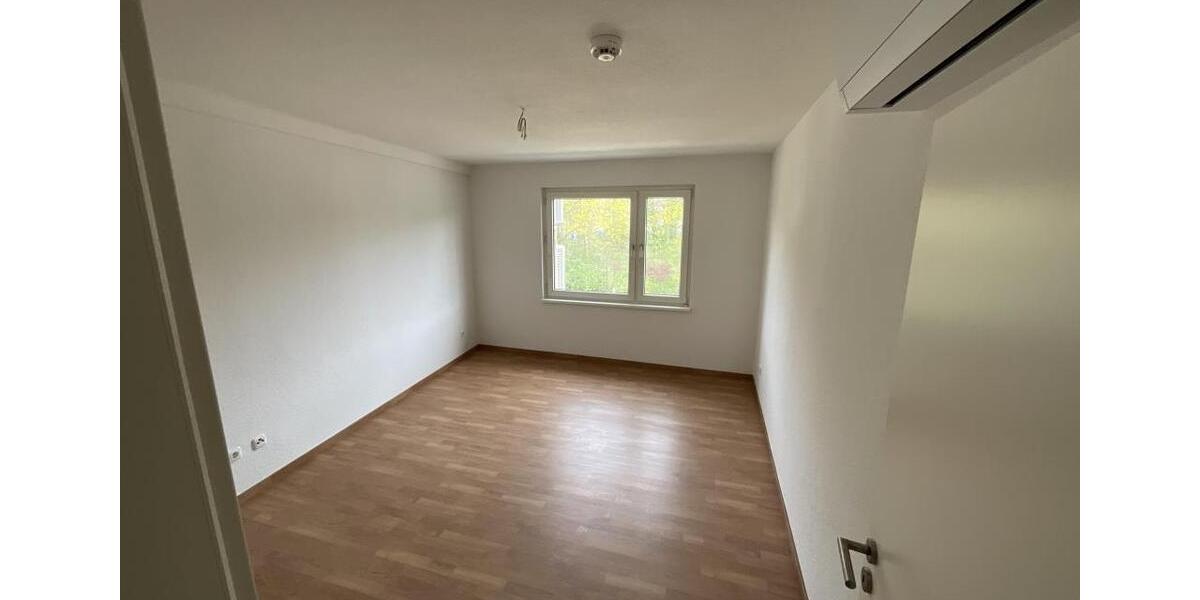 Etagenwohnung Essen Stadtbezirk IV - 3 Zimmer, 61 m&sup2;, 509&euro; | Angebot:25542386