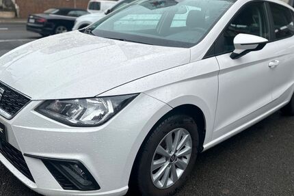 Seat Ibiza 127.000 km 7.399 &euro; Remscheid 42853