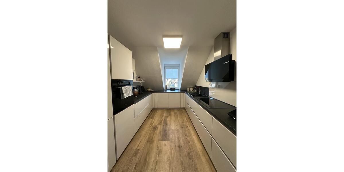Etagenwohnung Essen Stadtbezirk VI - 4 Zimmer, 99 m&sup2;, 299.000&euro; | Angebot:25050114